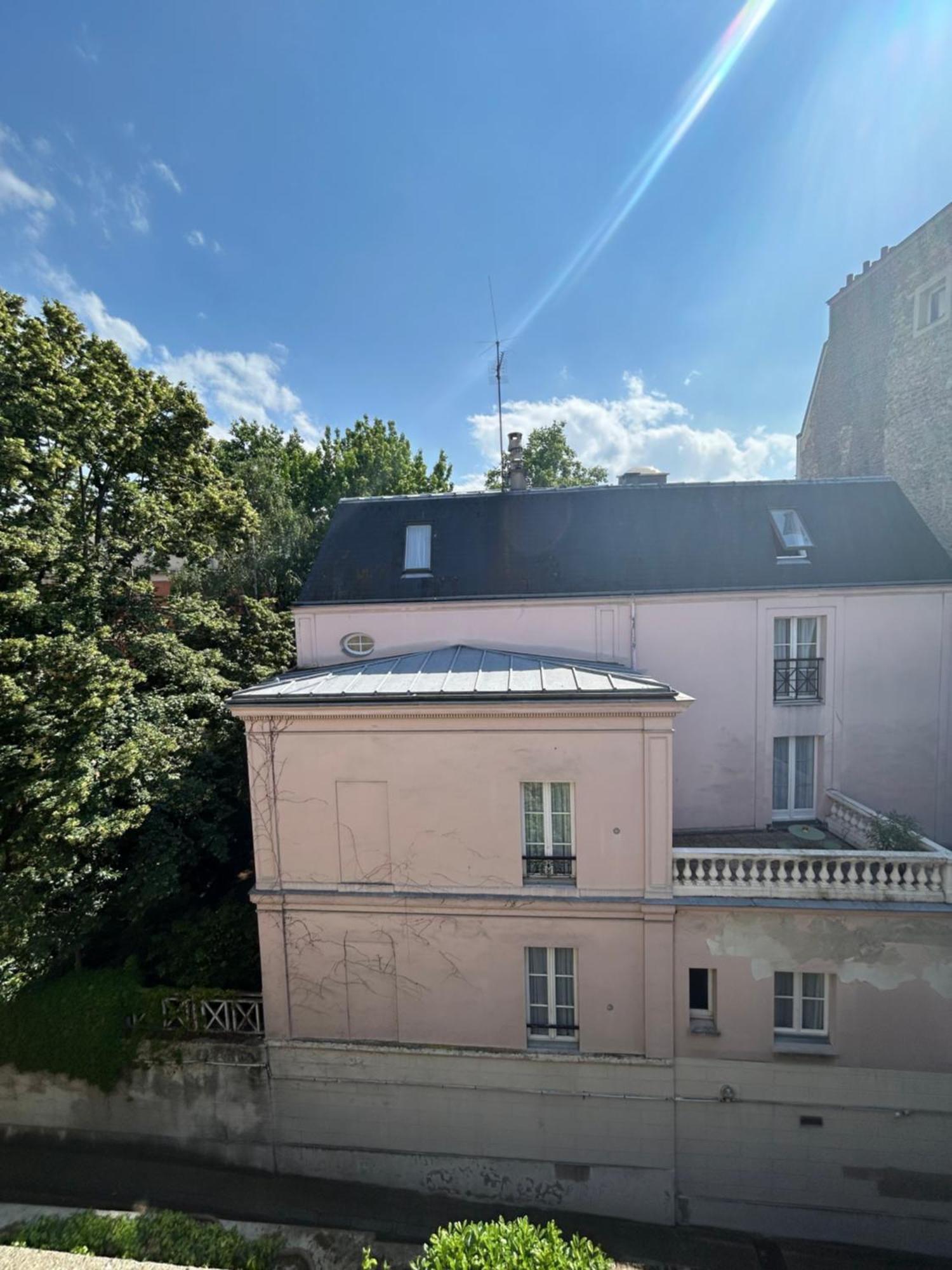 De Charme Donnant Sur Jardin Arbore Dans Le Calme Absolu Appartement *